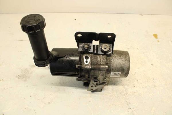 POMPE D.A CITROEN C4 2 / DS4 / DS5 / C4 PICASSO 2 , PEUGEOT 3008 1 / 5008 1 - Vue 1